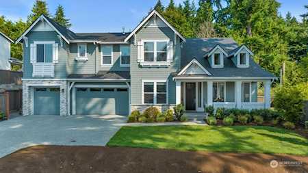 23823 1st Ave SE Bothell, WA 98021