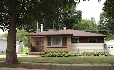 1610 Carroll Ave Green Bay, City of Green Bay, WI 54304-3417