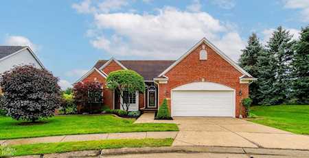 61445 Wedgewood Dr Washington, MI 48094