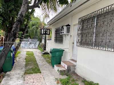 1144 NW 30th St Miami, FL 33127