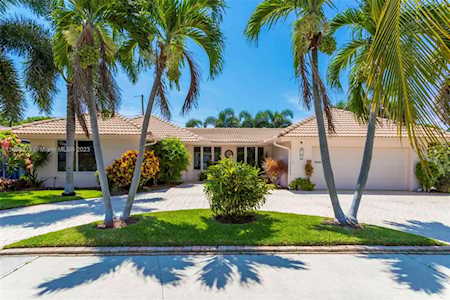 2100 NE 68th St Fort Lauderdale, FL 33308