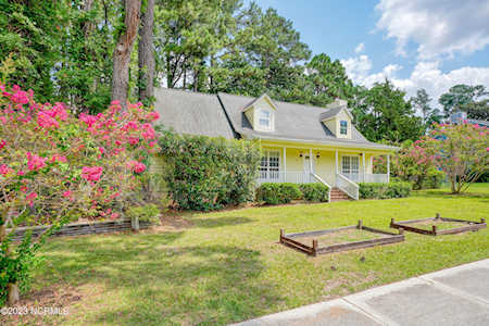 5101 Hunters Trl Wilmington, NC 28405