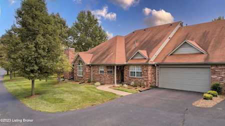 9320 Springmont Pl Louisville, KY 40241