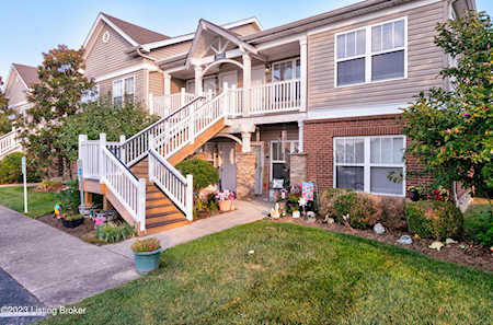 3802 Falcon Crest Dr #131 Louisville, KY 40219