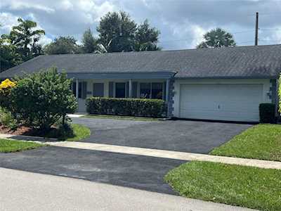 161 SW 75th Ter Plantation, FL 33317