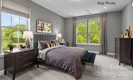 510 N Sharon Amity Rd Charlotte, NC 28211