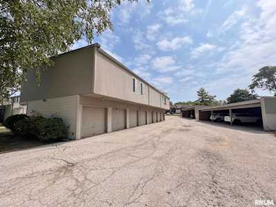 6809 N Frostwood Parkway Peoria, IL 61615