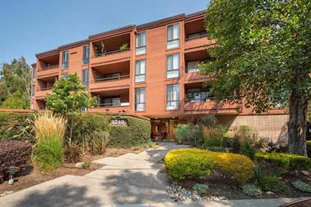 1210 Bellevue Ave #305 Burlingame, CA 94010