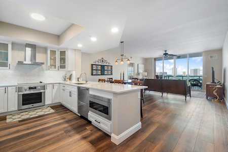 2640 Lake Shore Drive #1215 Riviera Beach, FL 33404