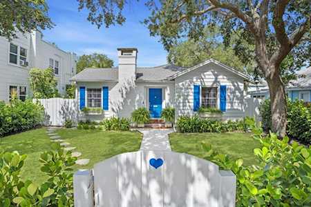 311 N Ocean Breeze Lake Worth Beach, FL 33460