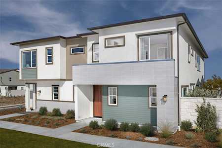 27613 Ensemble Place Valencia, CA 97381