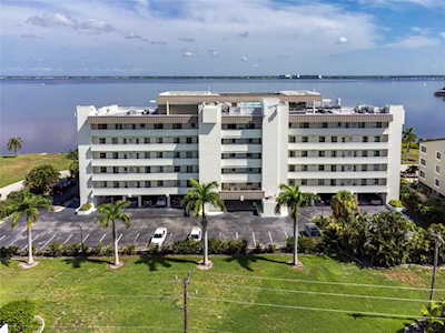 1500 Park Beach CIRCLE #2E Punta Gorda, FL 33950