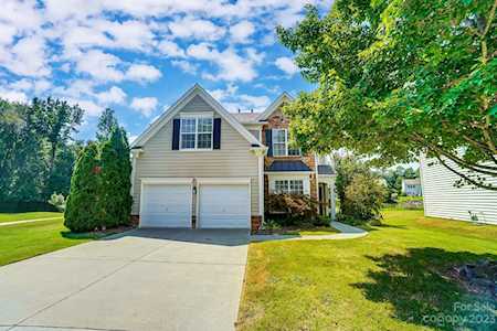 2512 Coltsgate Rd Waxhaw, NC 28173