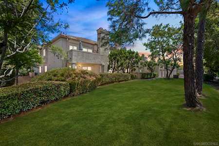 1050 La Tortuga Dr #31 Vista, CA 92081