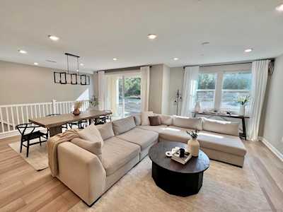 10672 Walden Way San Diego, CA 92126