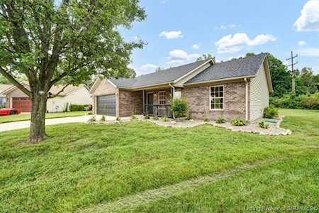 4503 Meadow Springs Dr Jeffersonville, IN 47130
