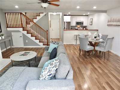 9553 Beach #40 Bellflower, CA 90706
