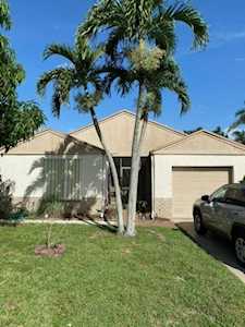 10 Caston Way Boynton Beach, FL 33426