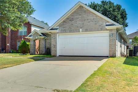 7345 Moon Ridge Court Fort Worth, TX 76133