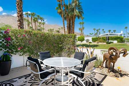 272 E Avenida Granada Palm Springs, CA 92264