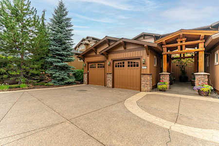 913 SW Vantage Point Way Bend, OR 97702