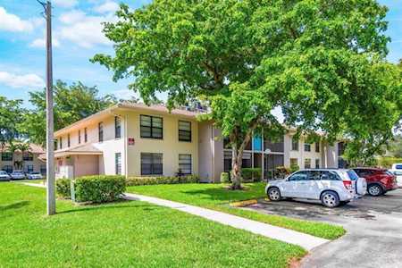9815 Pineapple Tree Drive #204 Boynton Beach, FL 33436