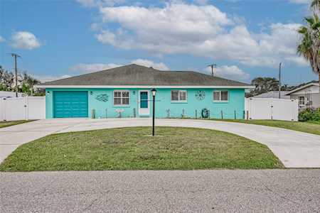 315 45th Street Ct W Palmetto, FL 34221