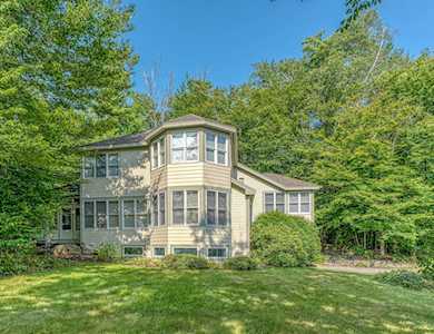 39 Ledgewood Circle Hebron, NH 03241