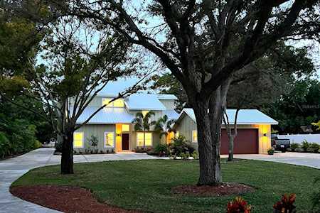 1608 80th St NW Bradenton, FL 34209