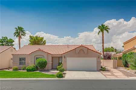5045 Saint Annes Dr Las Vegas, NV 89149