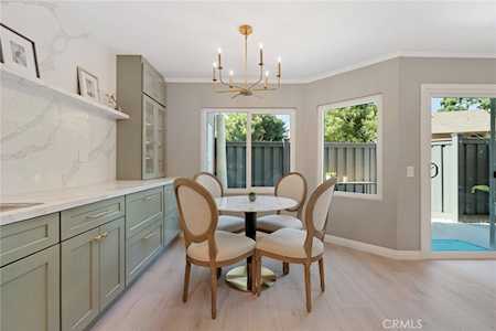 431 Tangelo Irvine, CA 92618