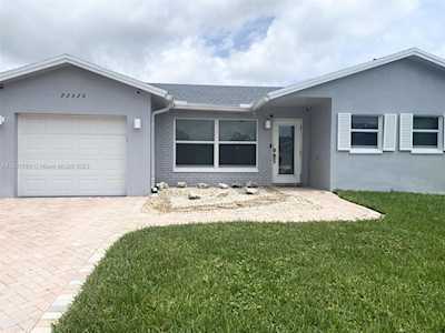22620 SW 65th Way Boca Raton, FL 33428