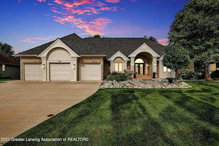 406 W Spring Meadows Ln Dewitt, MI 48820