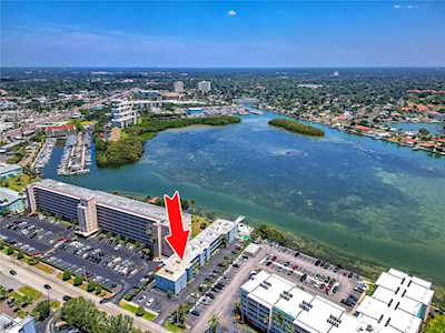 1859 Shore Dr S #303 South Pasadena, FL 33707