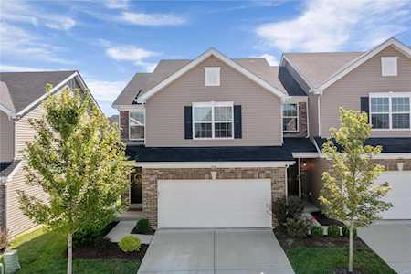 508 Peruque Commons Ct Wentzville, MO 63385
