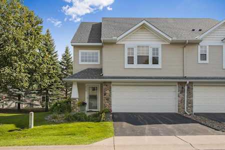 10774 Kingsfield Lane Woodbury, MN 55129