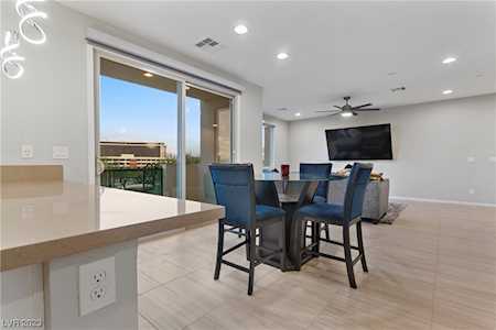 11238 Essence Point Ave #203 Las Vegas, NV 89135