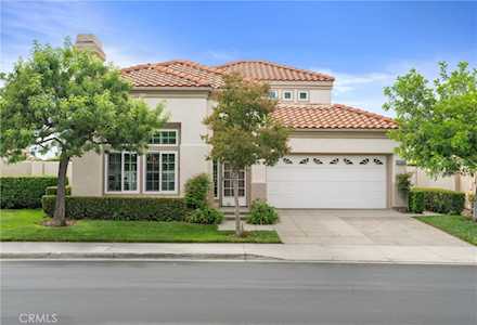 21483 Bastia Mission Viejo, CA 92692