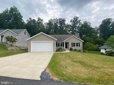 271 Timberwood Trl Centre Hall, PA 16828