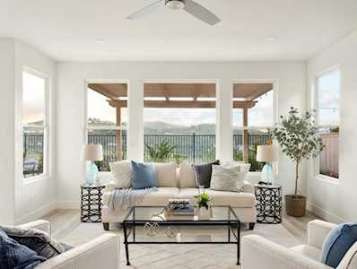 6160 Paseo Tapajos Carlsbad, CA 92009