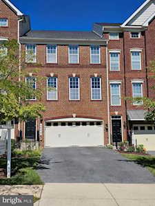 4053 Ranch Rd Upper Marlboro, MD 20772