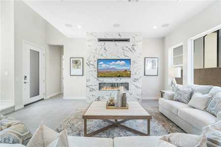 221 Brackens Lake Forest, CA 92630