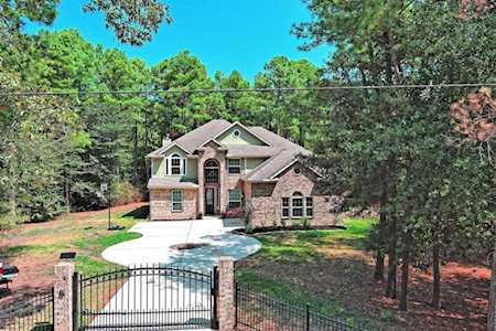 22306 Baneberry Rd Magnolia, TX 77355