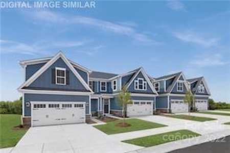 934 Prince Garret Way Denver, NC 28037