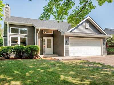 1065 Kettle Creek Road Eagan, MN 55123