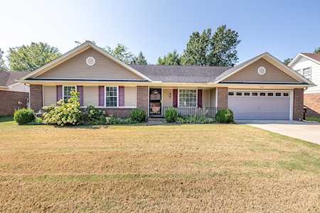 6237 Skyview Cir Bartlett, TN 38135