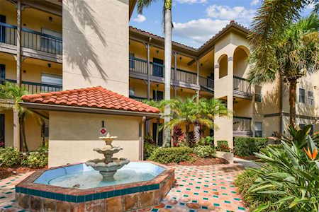 2400 Feather Sound Dr #126 Clearwater, FL 33762