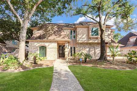 9519 Godstone Ln Spring, TX 77379