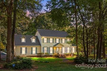 4434 Steepleton Way Charlotte, NC 28215
