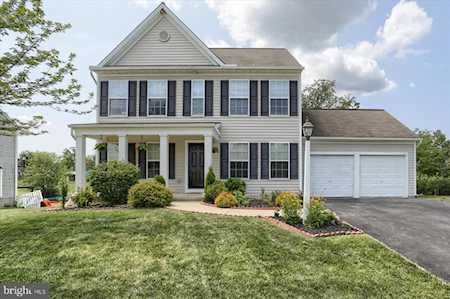 7100 Creek Crossing Dr Harrisburg, PA 17111